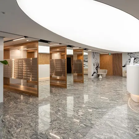 Global Park Luxury *
